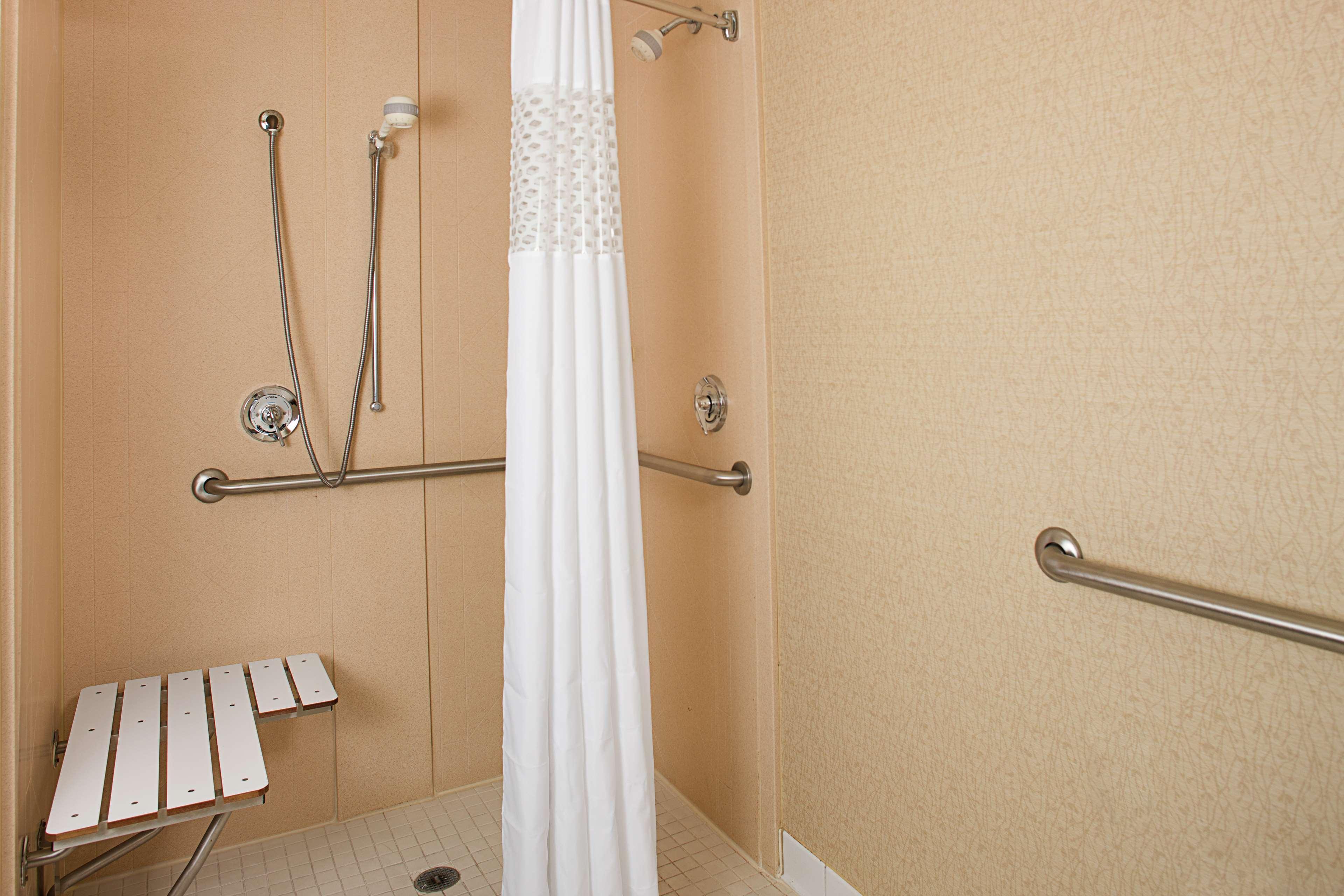Hampton Inn Long Island/Islandia Exterior foto