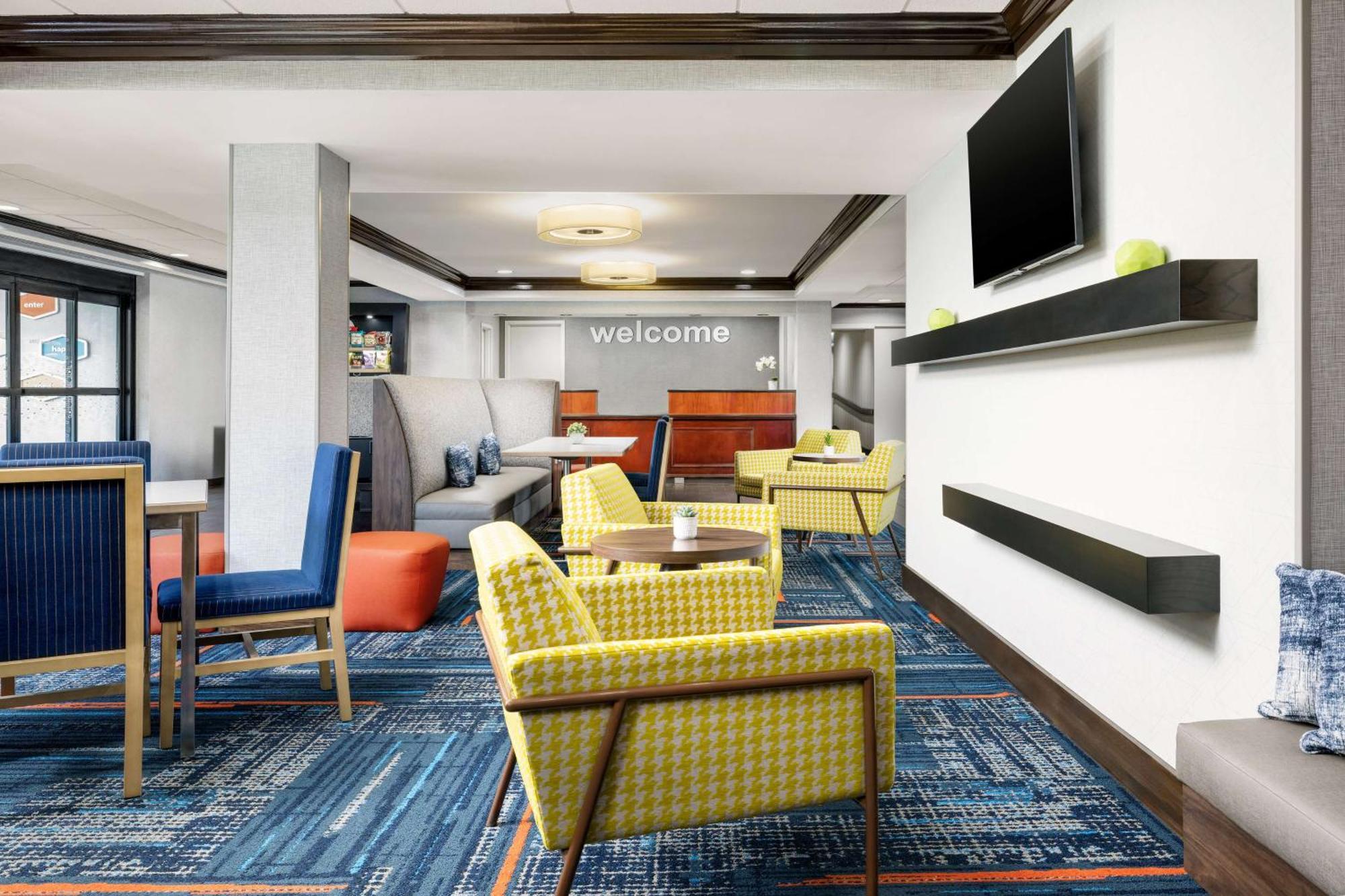 Hampton Inn Long Island/Islandia Exterior foto
