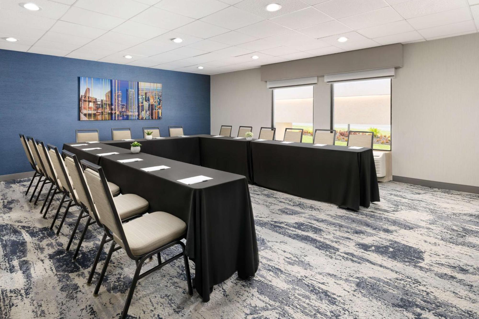 Hampton Inn Long Island/Islandia Exterior foto