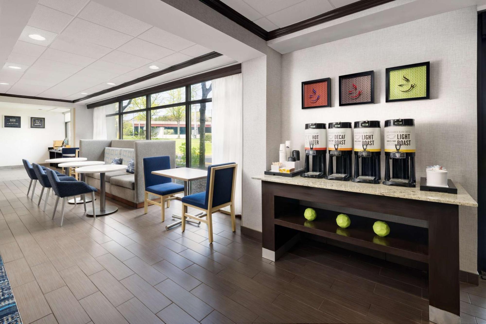Hampton Inn Long Island/Islandia Exterior foto